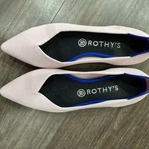 Rothy’s light pink 9.5 The Point flats